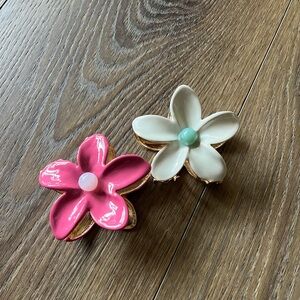 Floral Hair Clips - Pink and Cream Flower Set